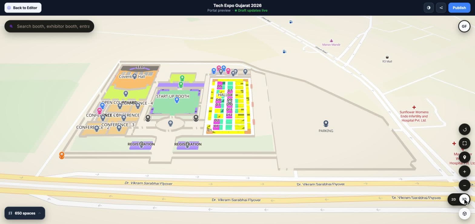 The same visitor portal tilted into its 3D view, with the map controls visible: rotate, fullscreen, locate, zoom and a 2D/3D toggle.